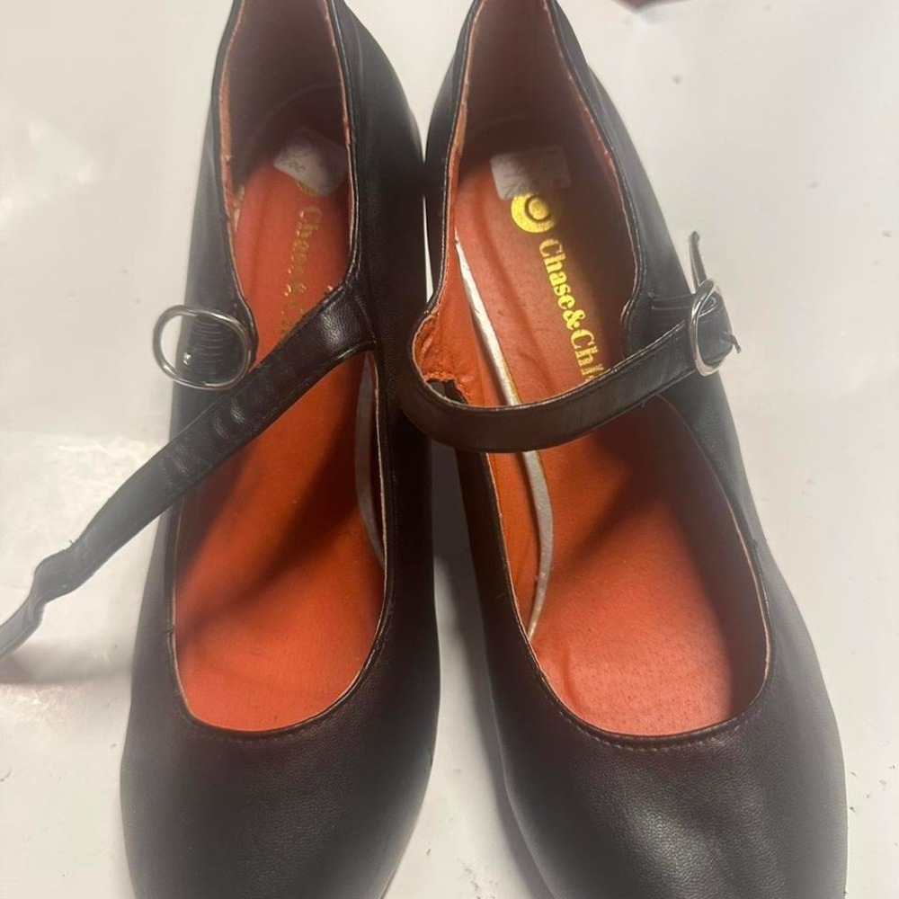 Black mary jane heels size 9